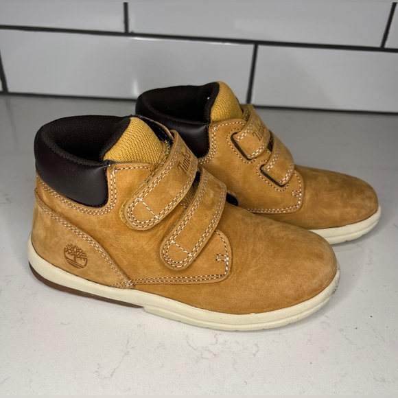 Timberland Toddler Toddle Tracks Hook-and-Loop Boot Size 11.5 LIKE NEW! - Picture 2 of 7